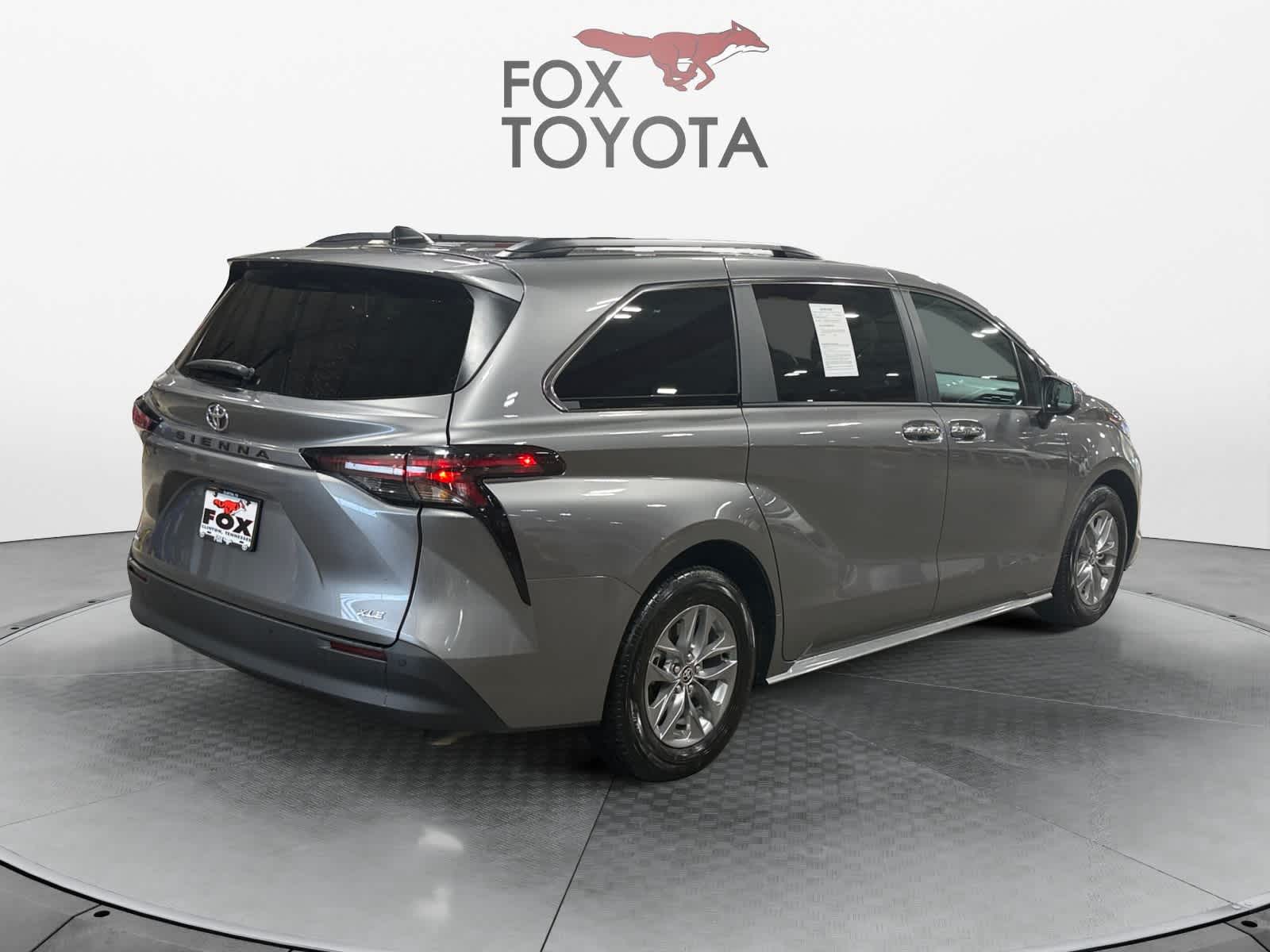 2026 Toyota Sienna XLE