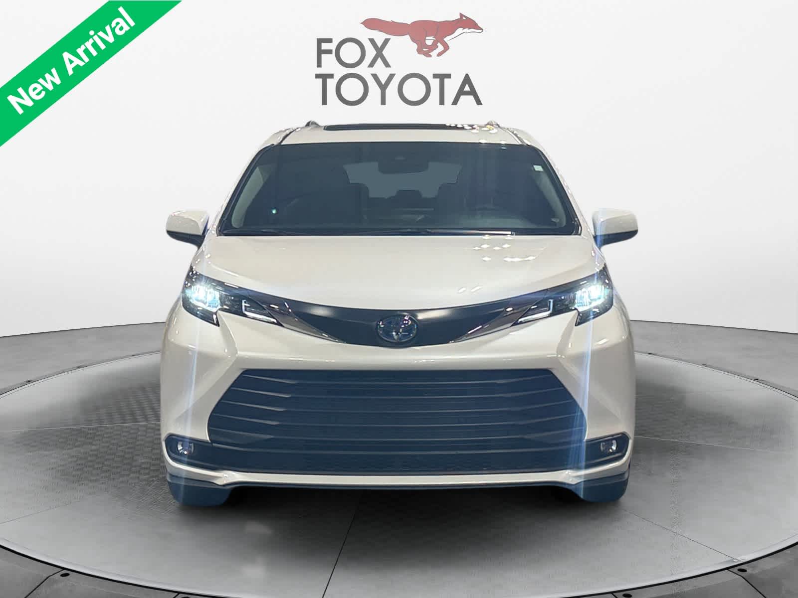 2025 Toyota Sienna XLE