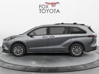 2026 Toyota Sienna XLE