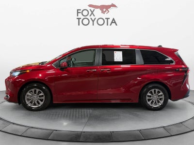 2023 Toyota Sienna XLE