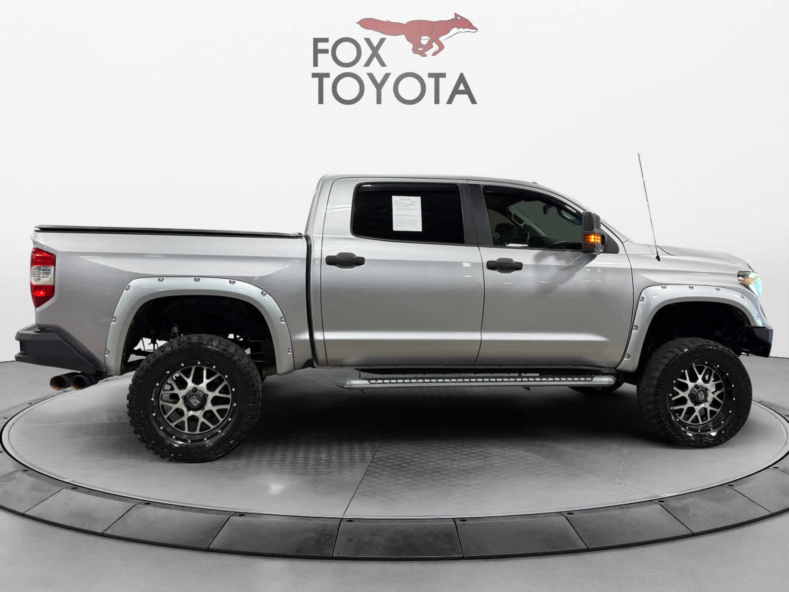 2016 Toyota Tundra SR5