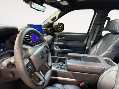 2025 Toyota Tundra Platinum