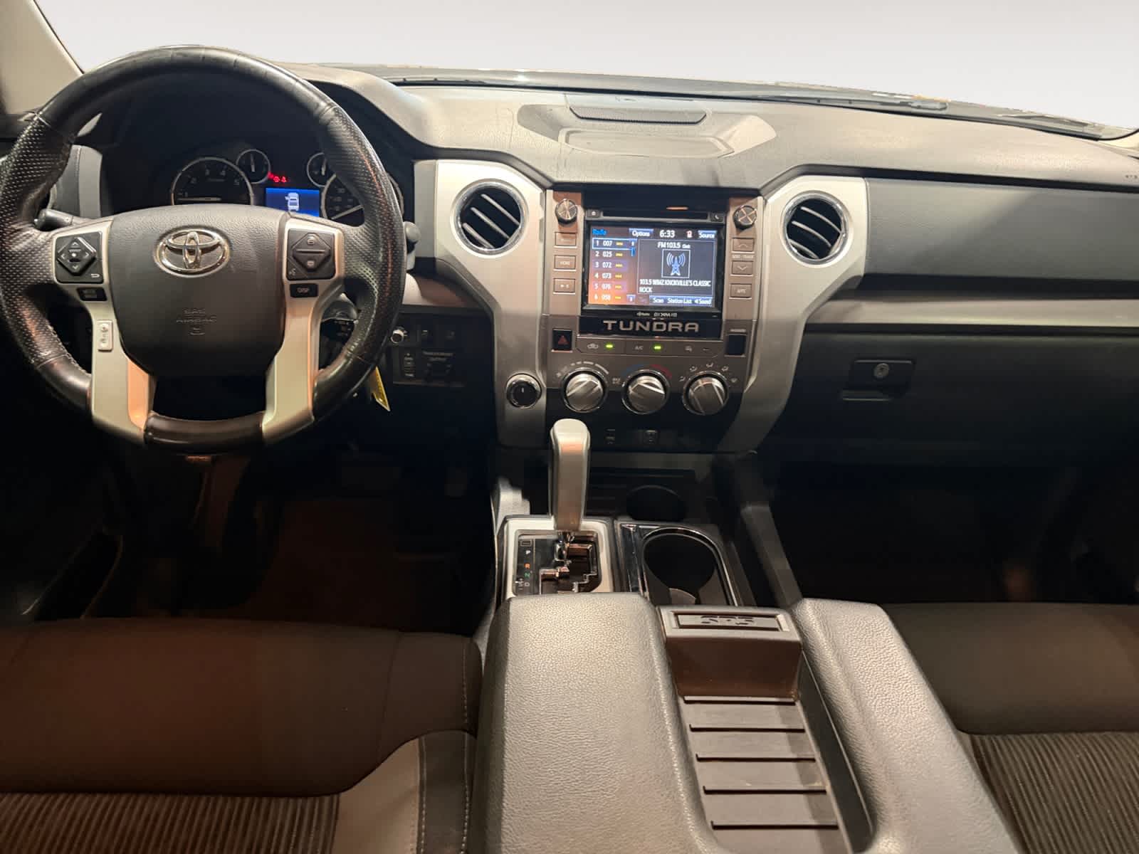 2017 Toyota Tundra SR5