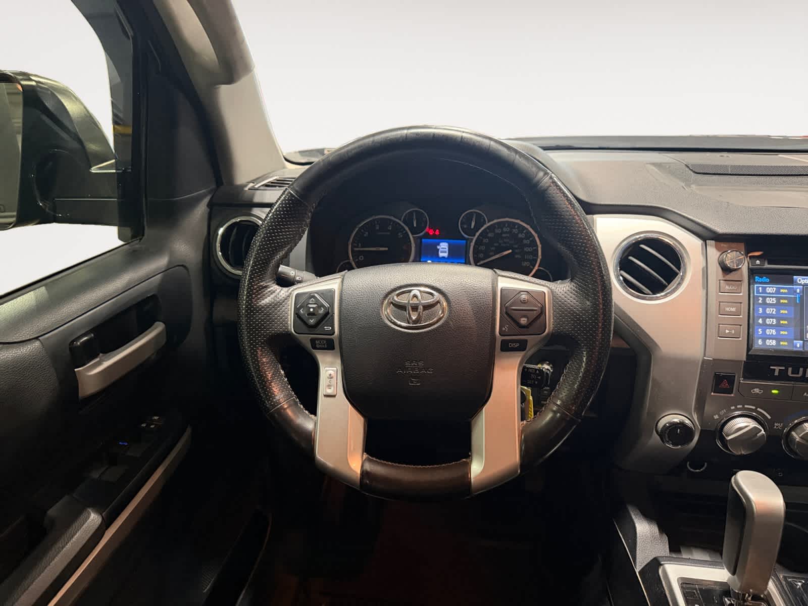 2017 Toyota Tundra SR5