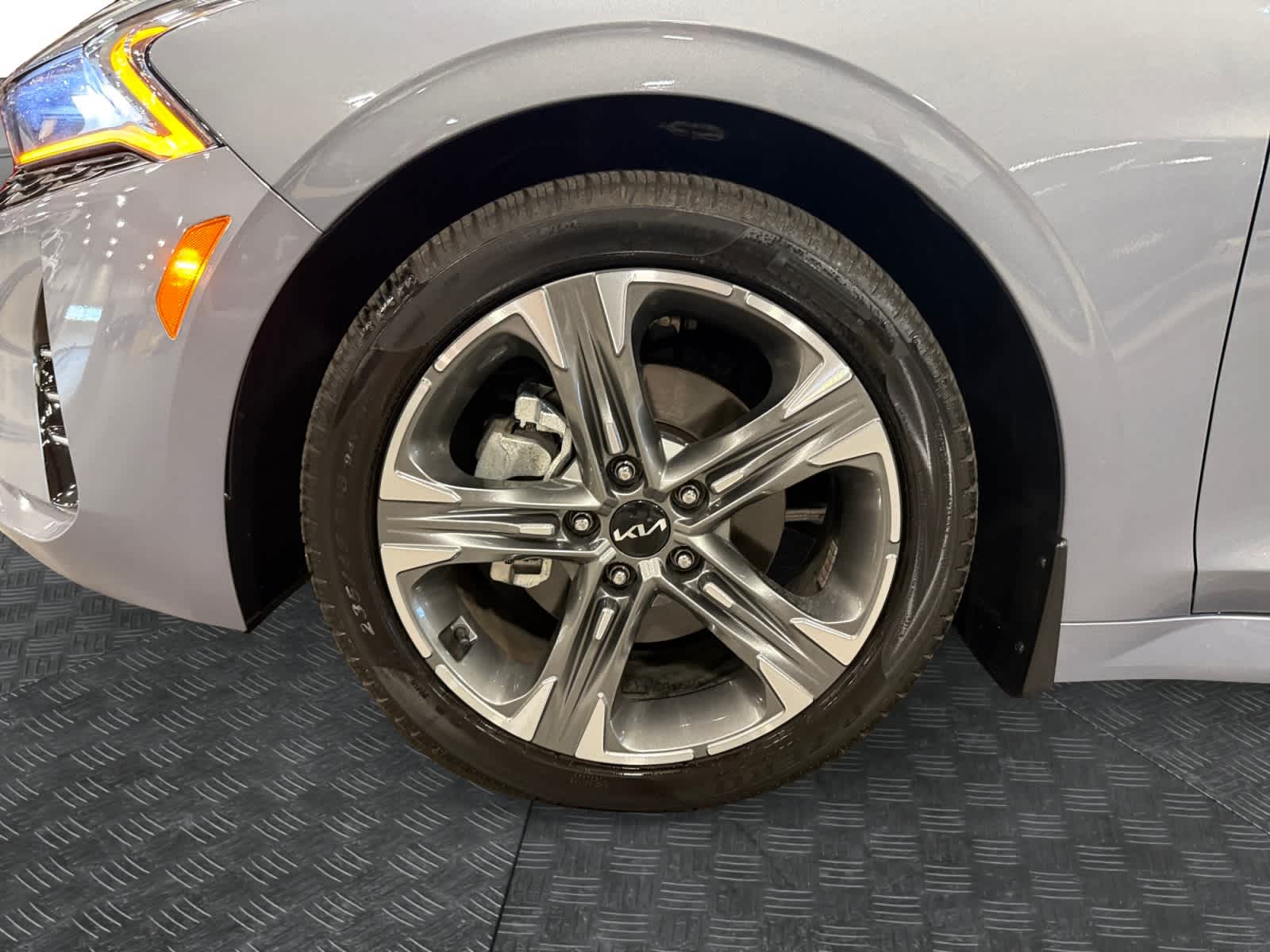 2023 Kia K5 EX