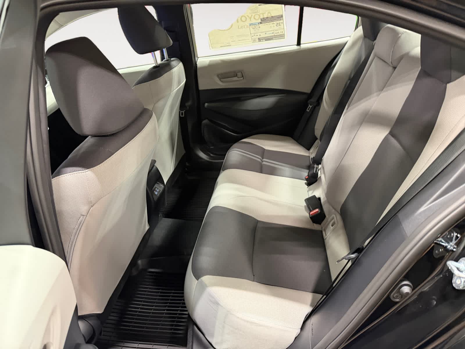 2027 Toyota Corolla LE