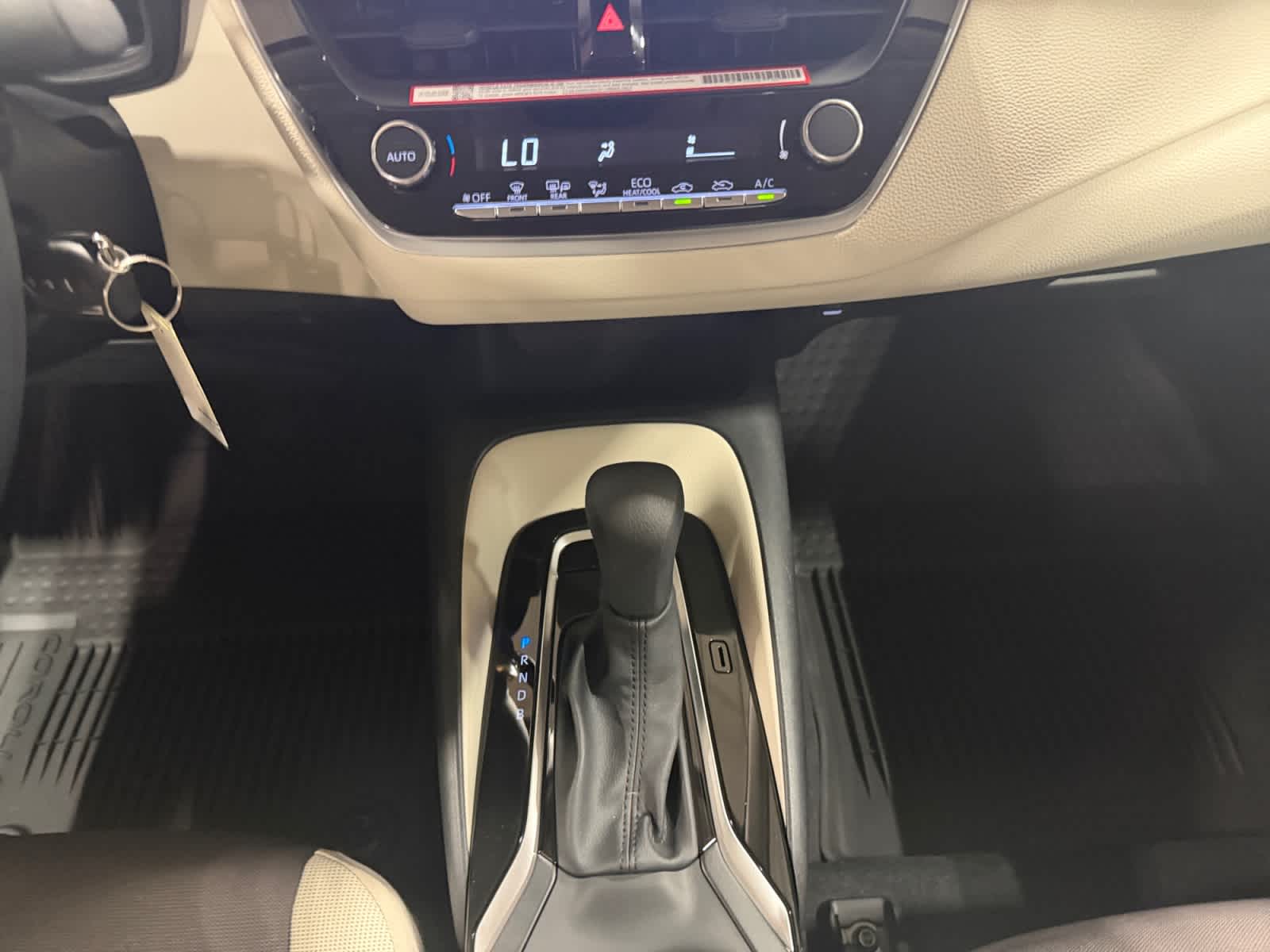 2027 Toyota Corolla LE