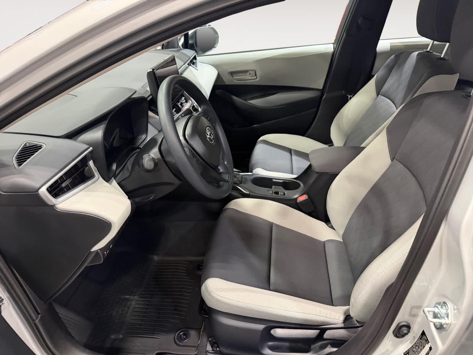2027 Toyota Corolla LE