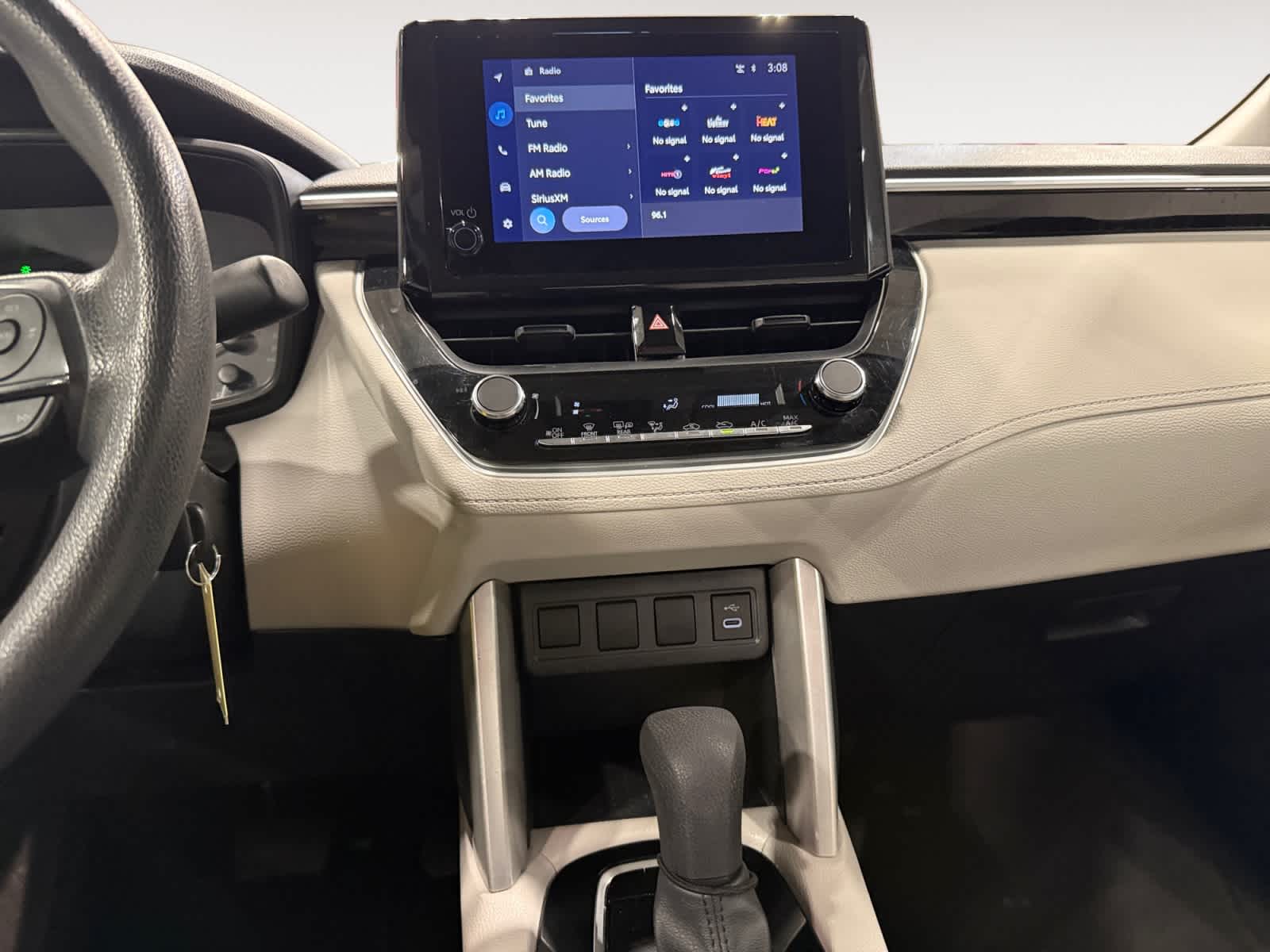 2024 Toyota Corolla Cross L