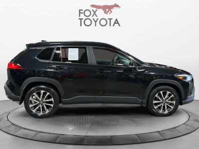 2024 Toyota Corolla Cross XLE