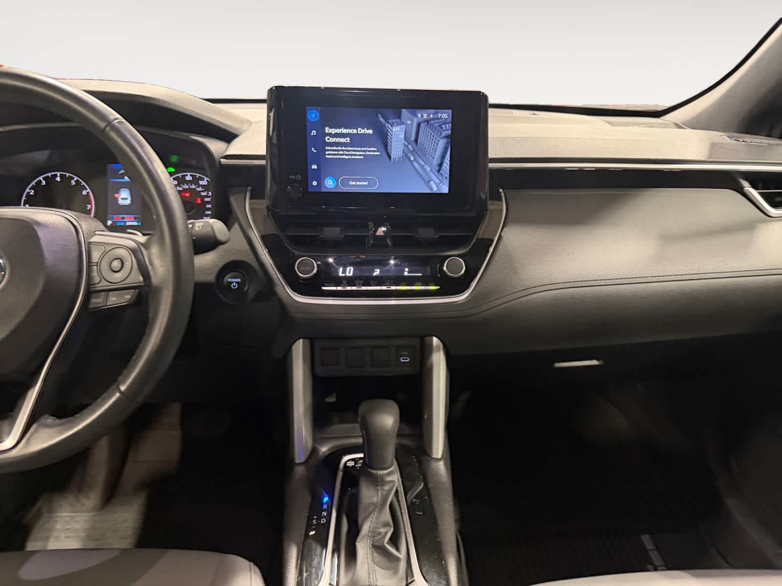 2024 Toyota Corolla Cross Hybrid SE