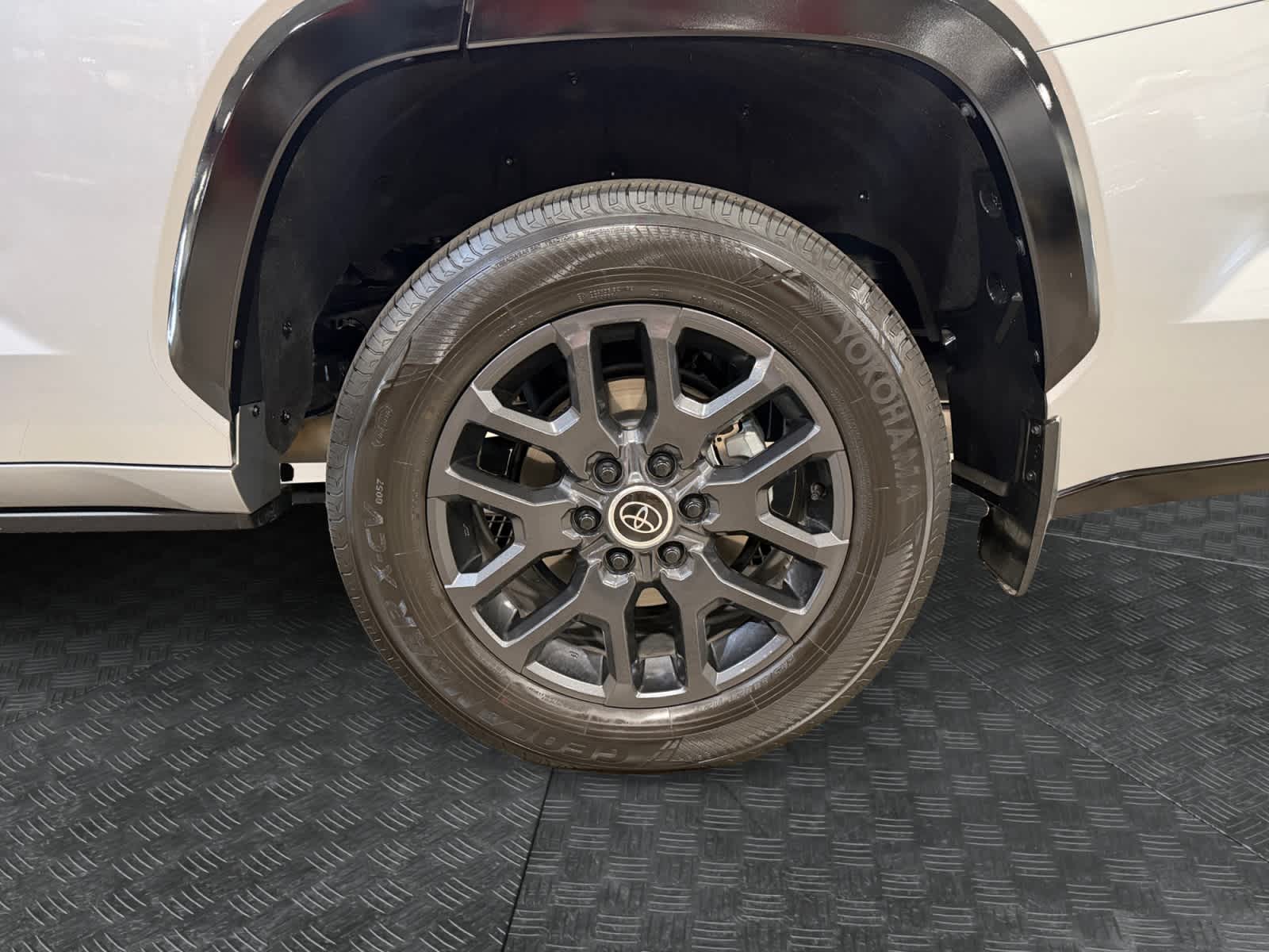 2024 Toyota Sequoia Platinum