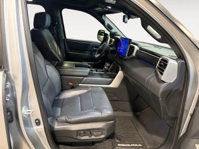 2024 Toyota Sequoia Platinum