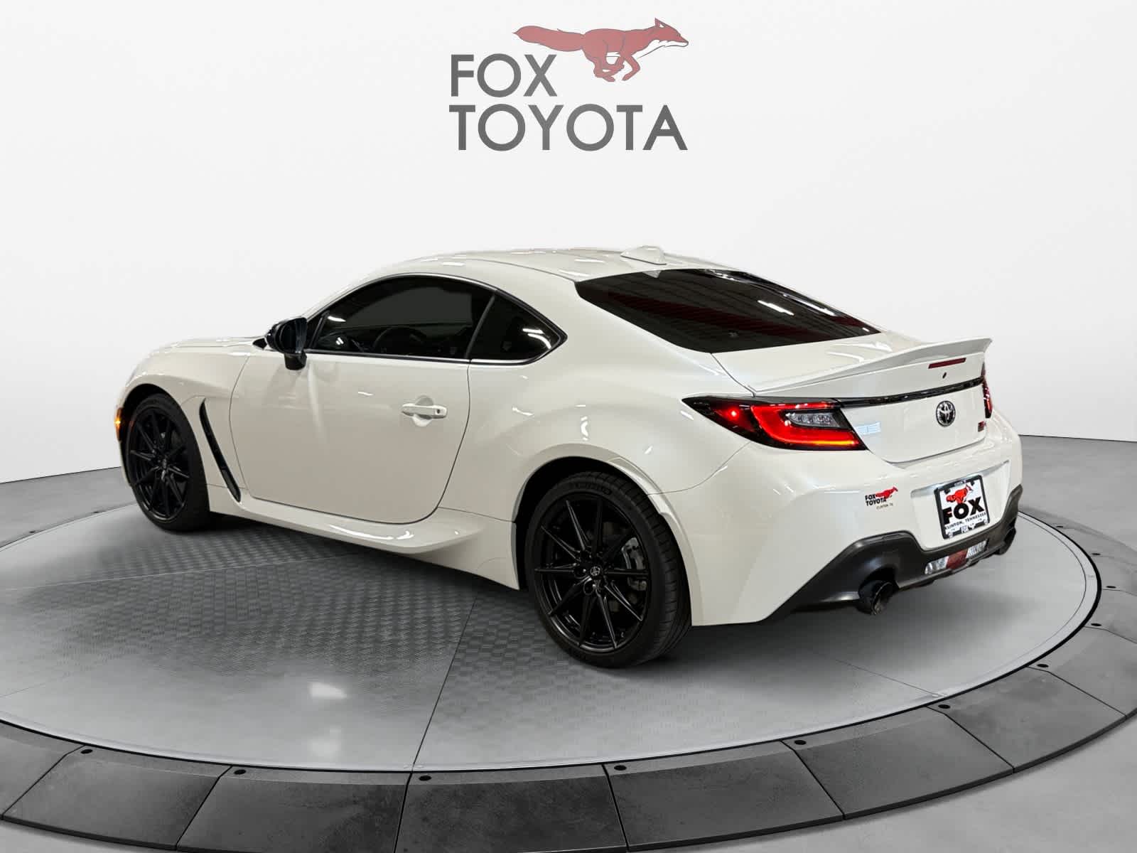 2024 Toyota GR86 Premium