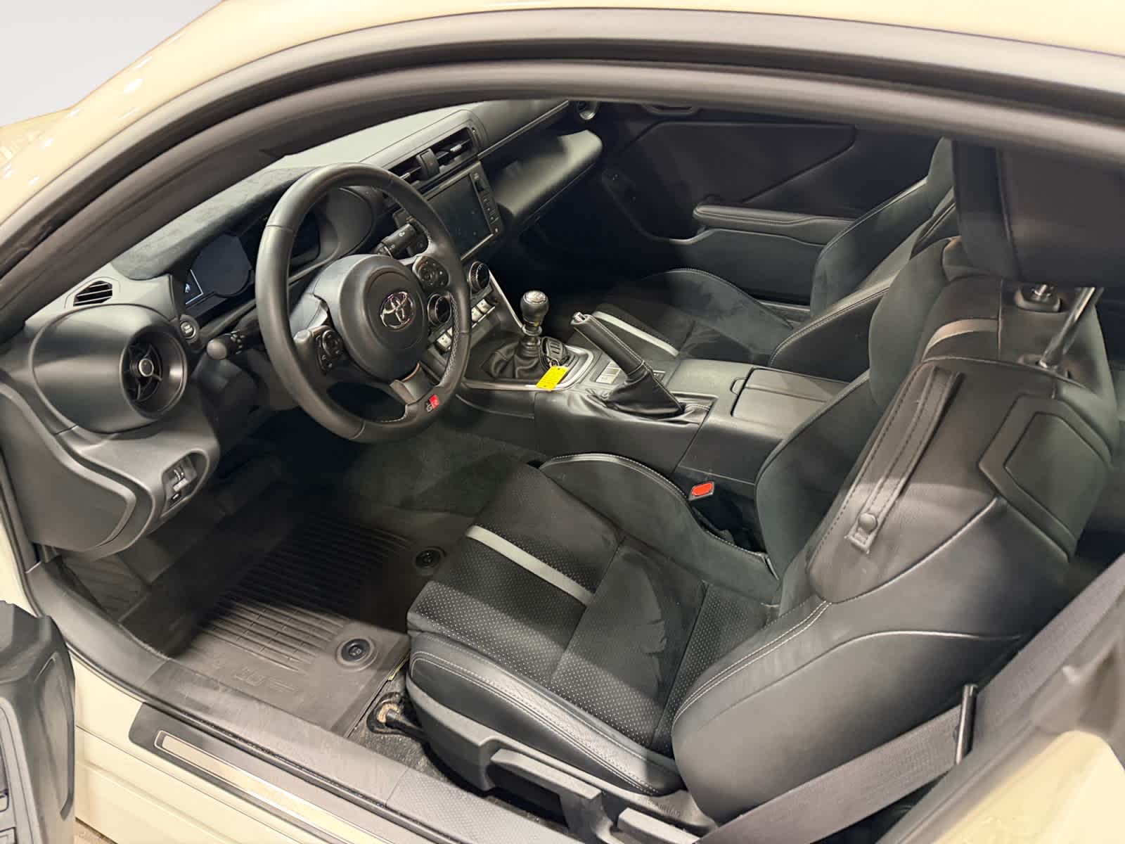 2025 Toyota GR86 Premium
