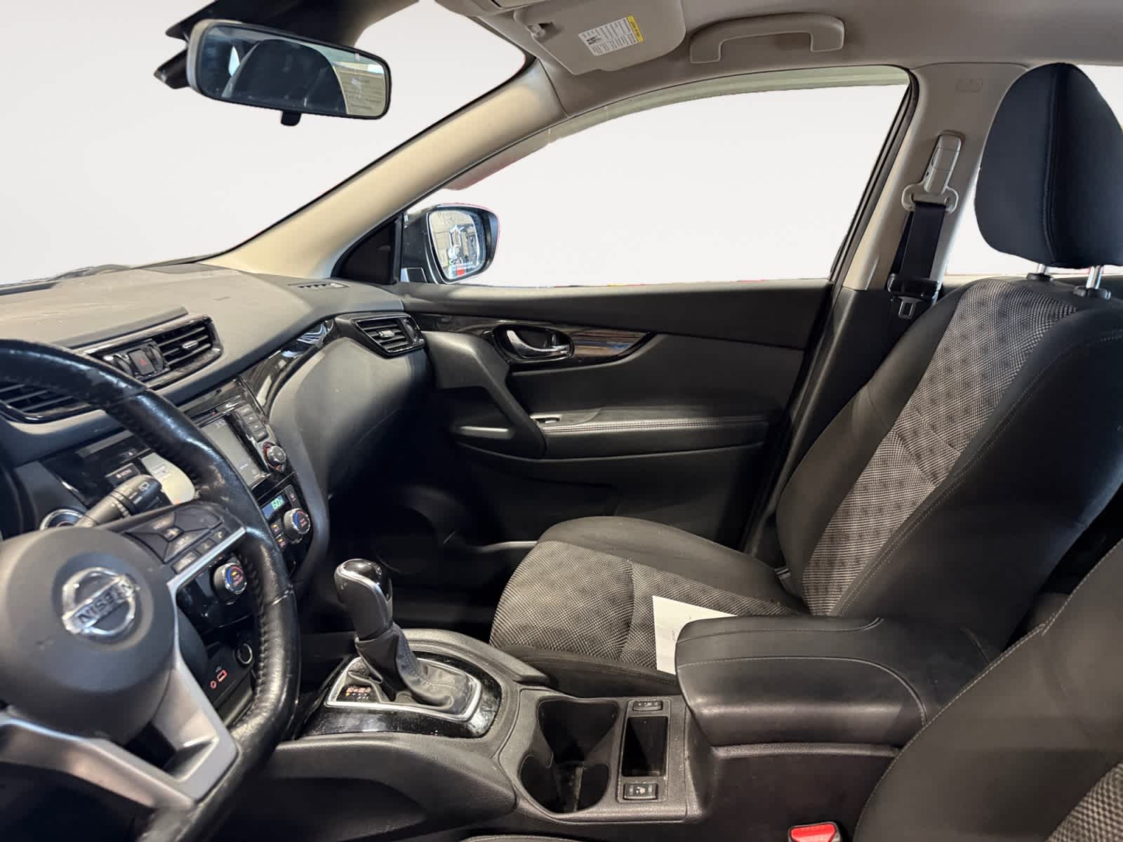 2021 Nissan Rogue Sport SV