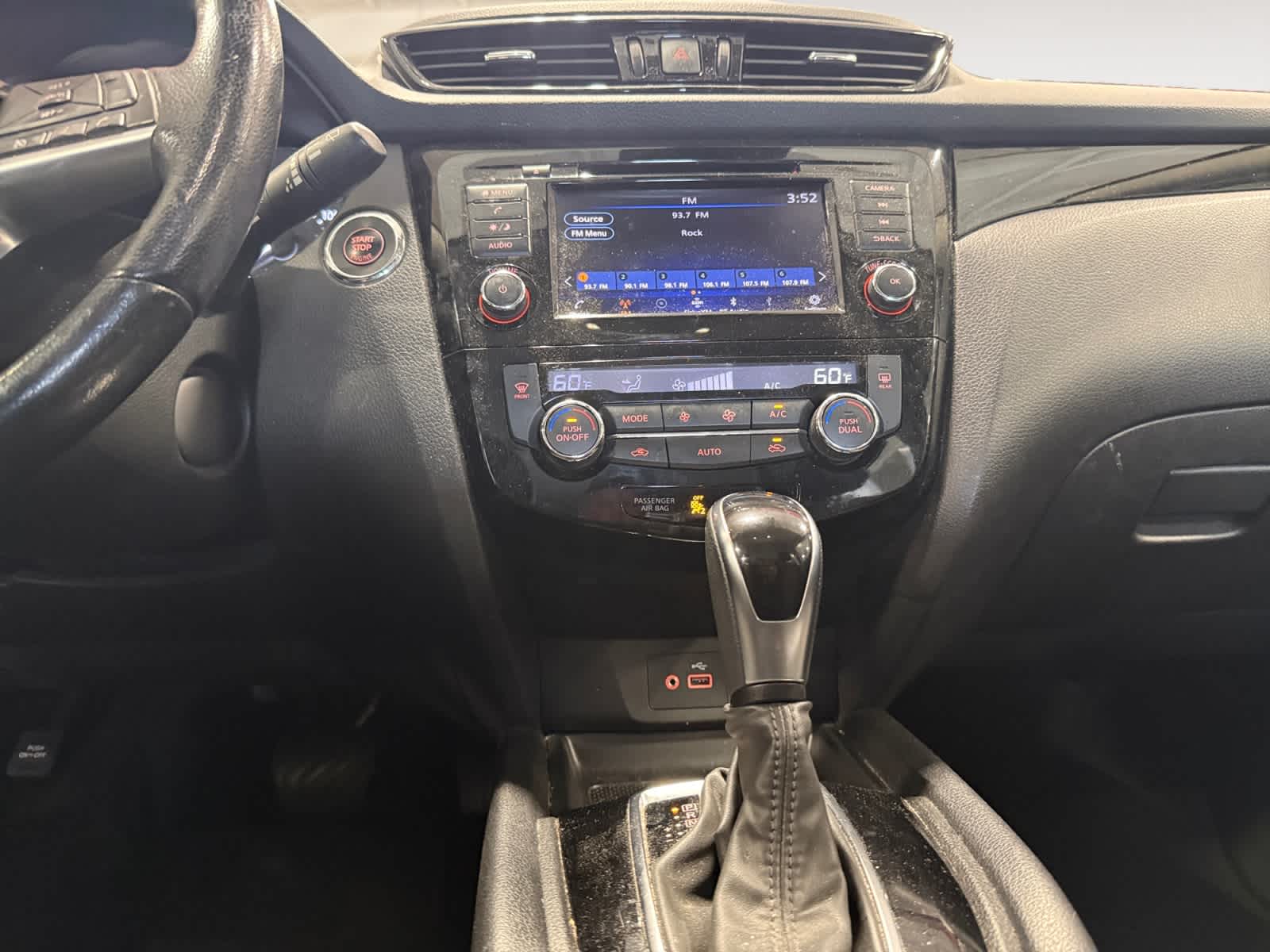 2021 Nissan Rogue Sport SV