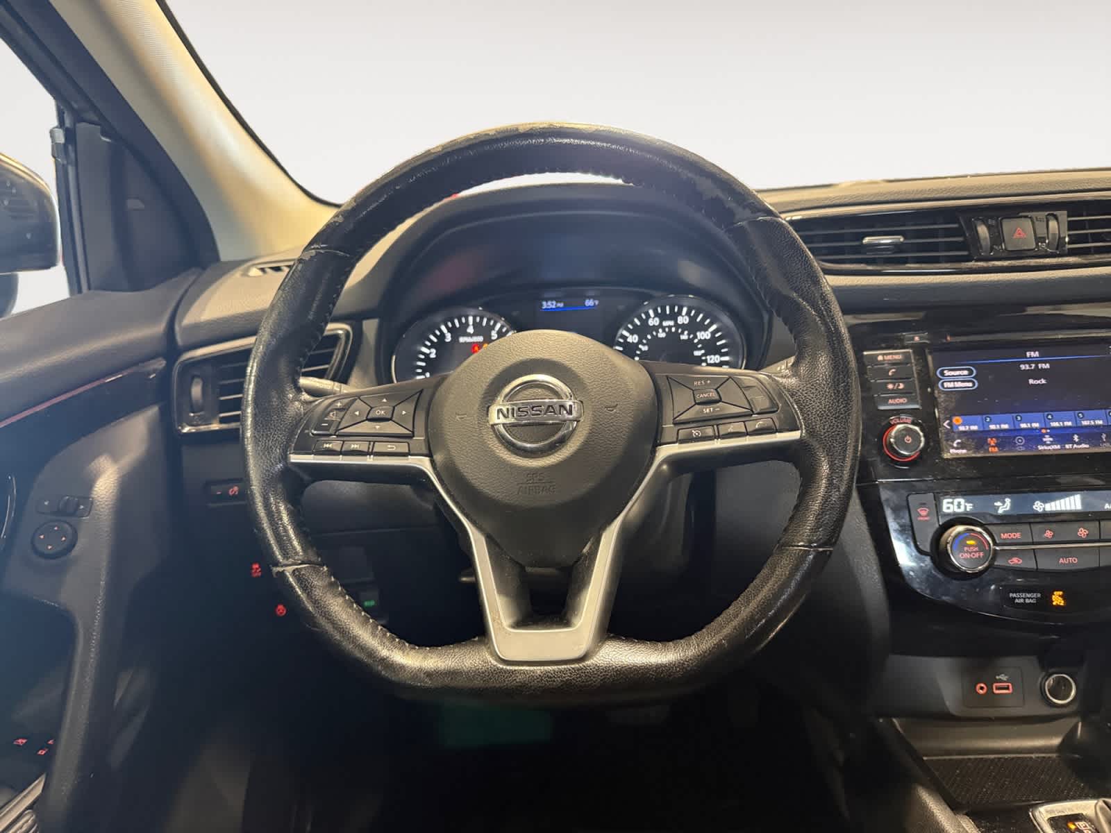 2021 Nissan Rogue Sport SV