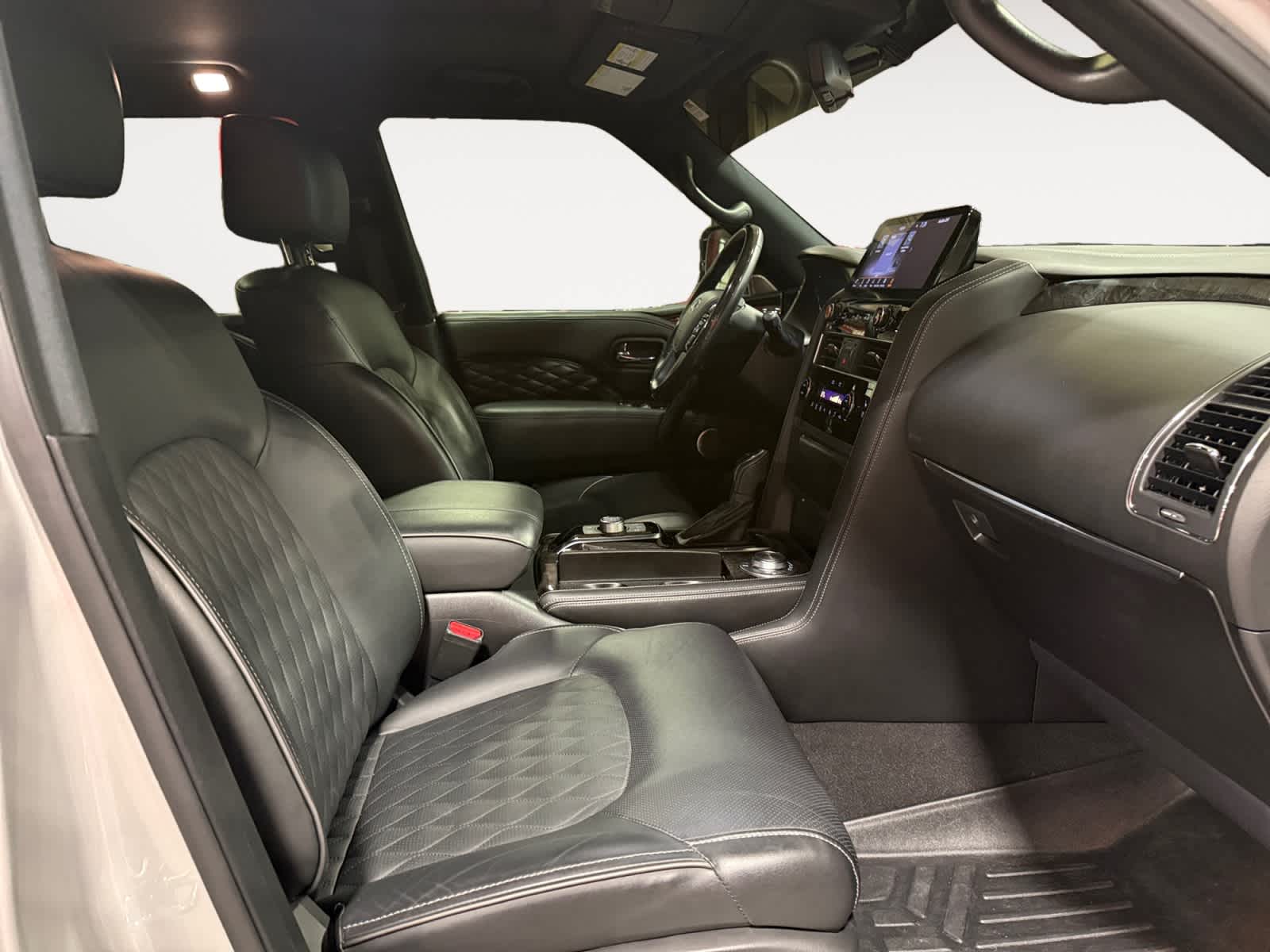 2022 INFINITI QX80 SENSORY