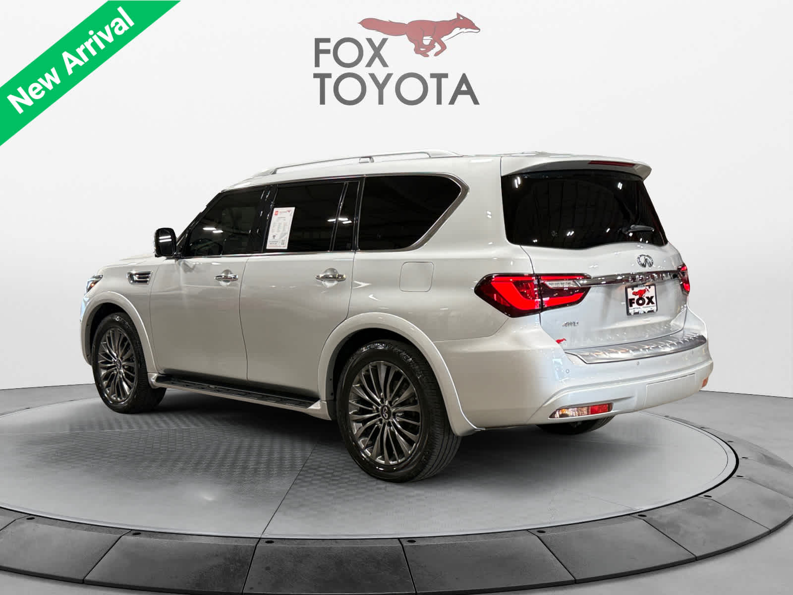 2022 INFINITI QX80 SENSORY