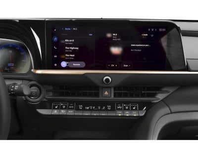 2025 Toyota Crown Signia Limited