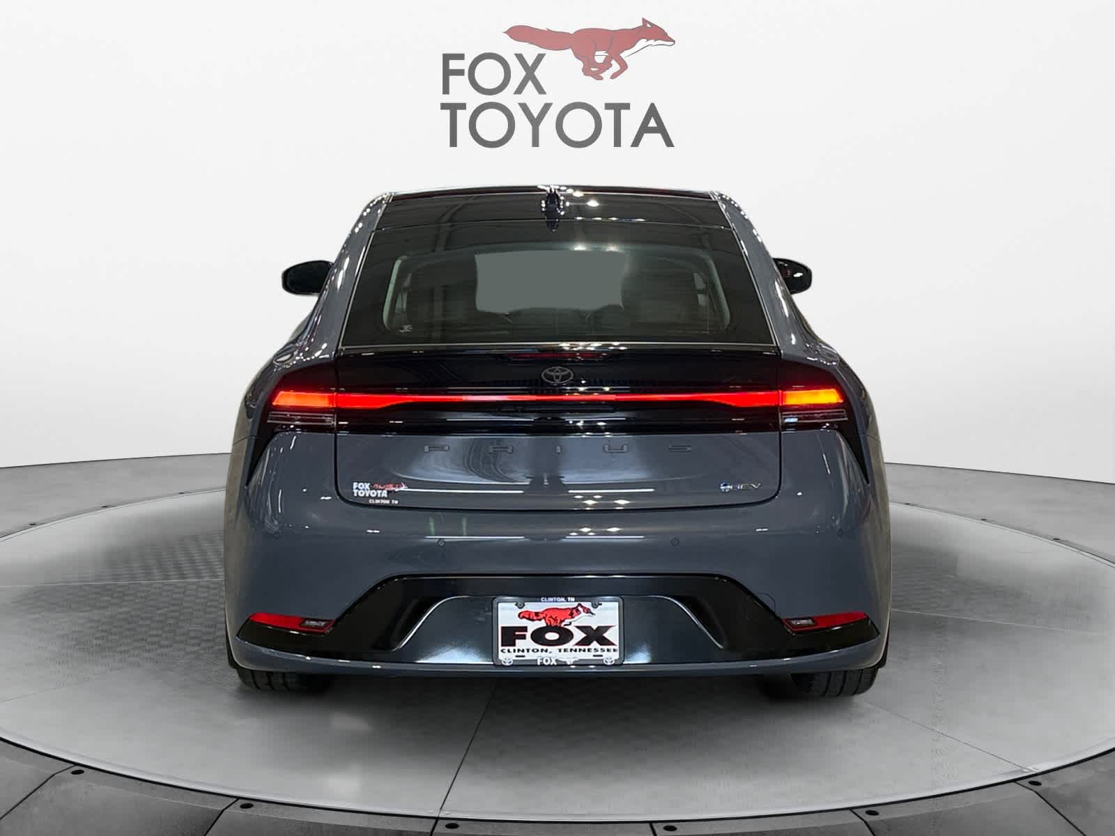 2025 Toyota Prius XLE