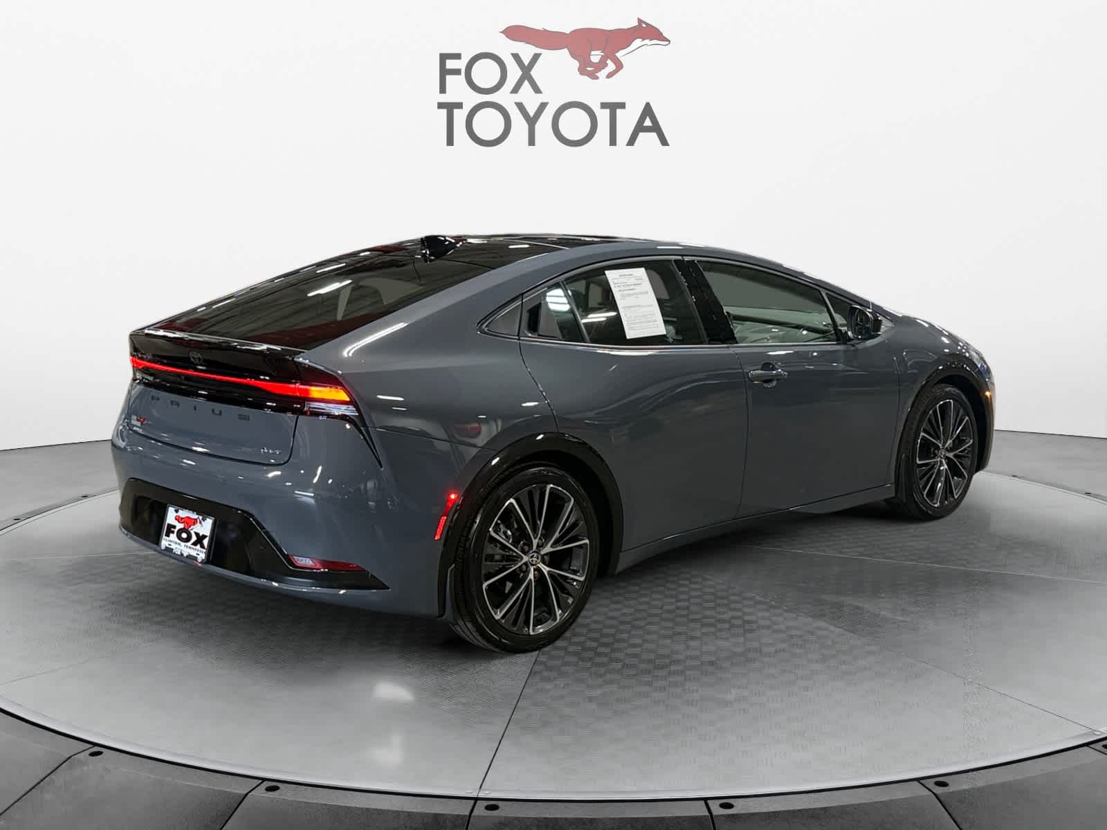 2025 Toyota Prius XLE