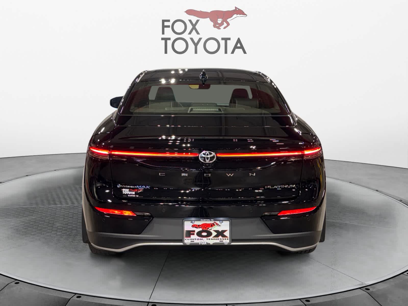 2026 Toyota Crown Platinum
