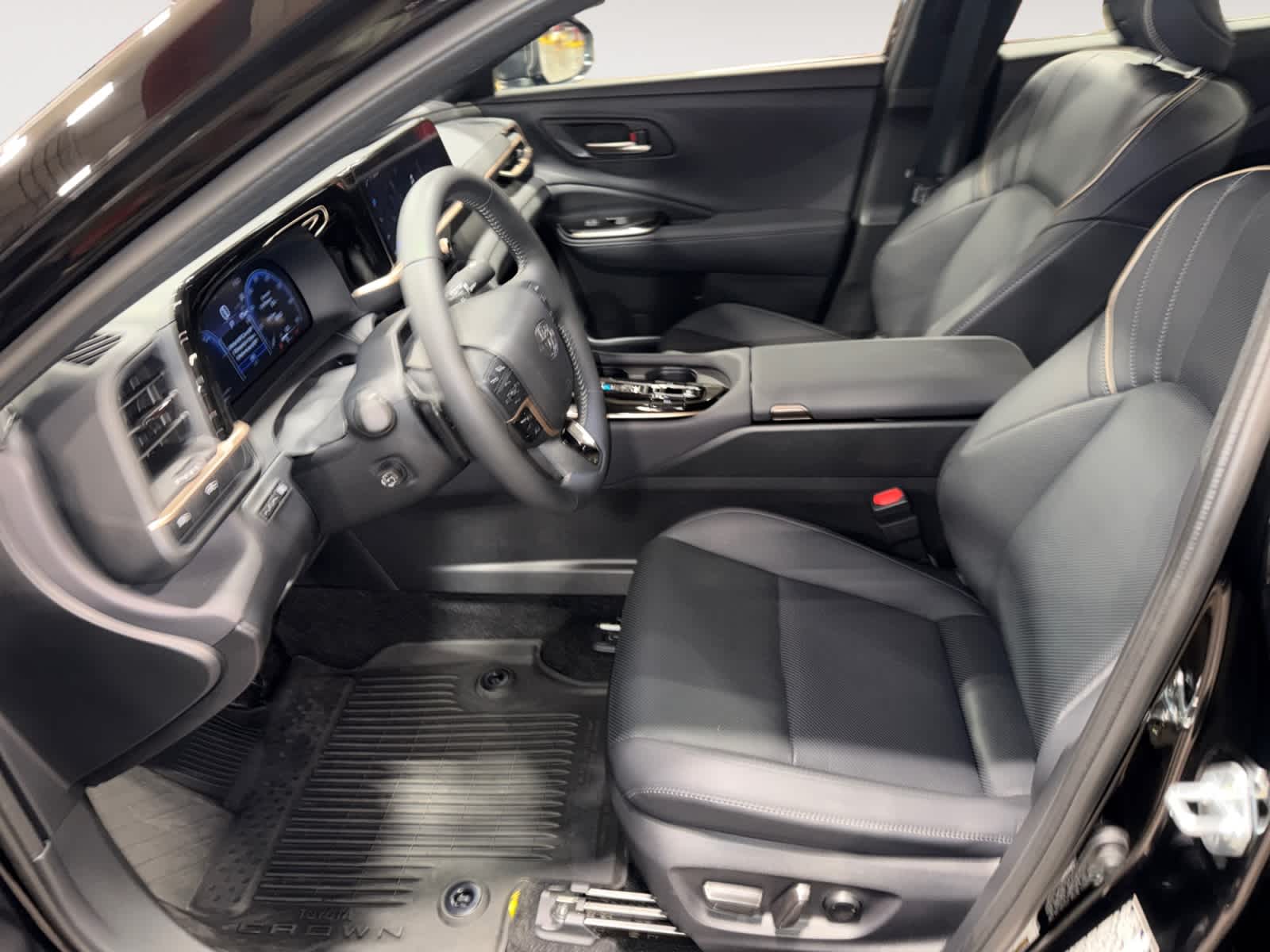 2026 Toyota Crown Platinum