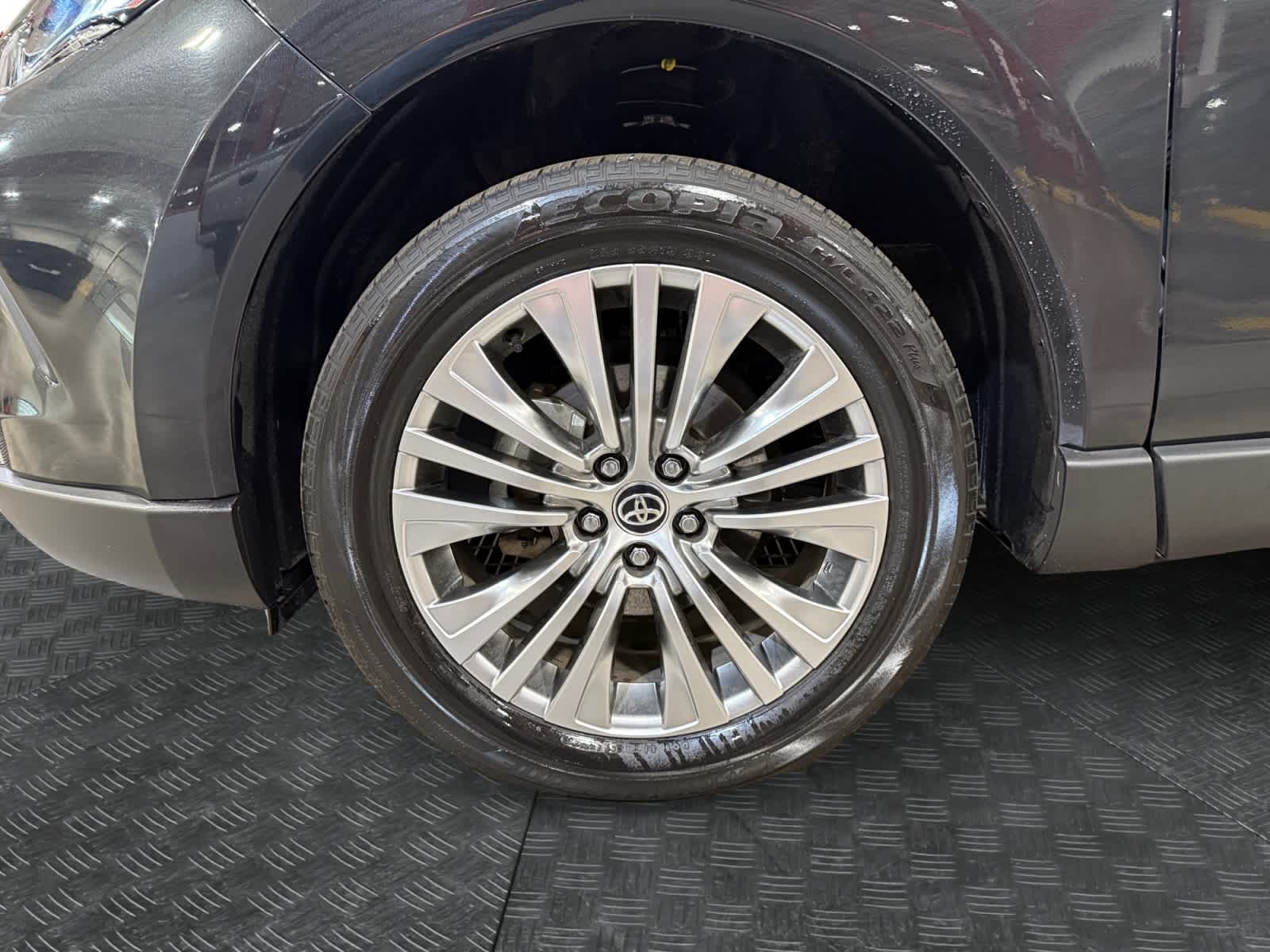 2024 Toyota Venza XLE