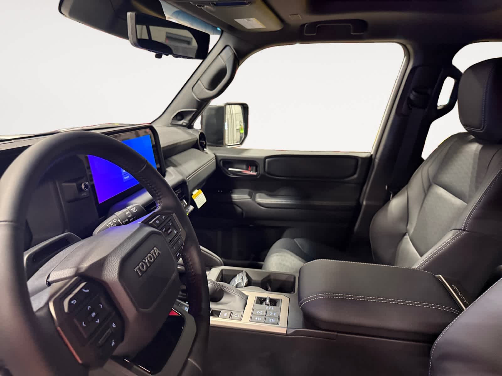2026 Toyota Land Cruiser 4WD (Natl)