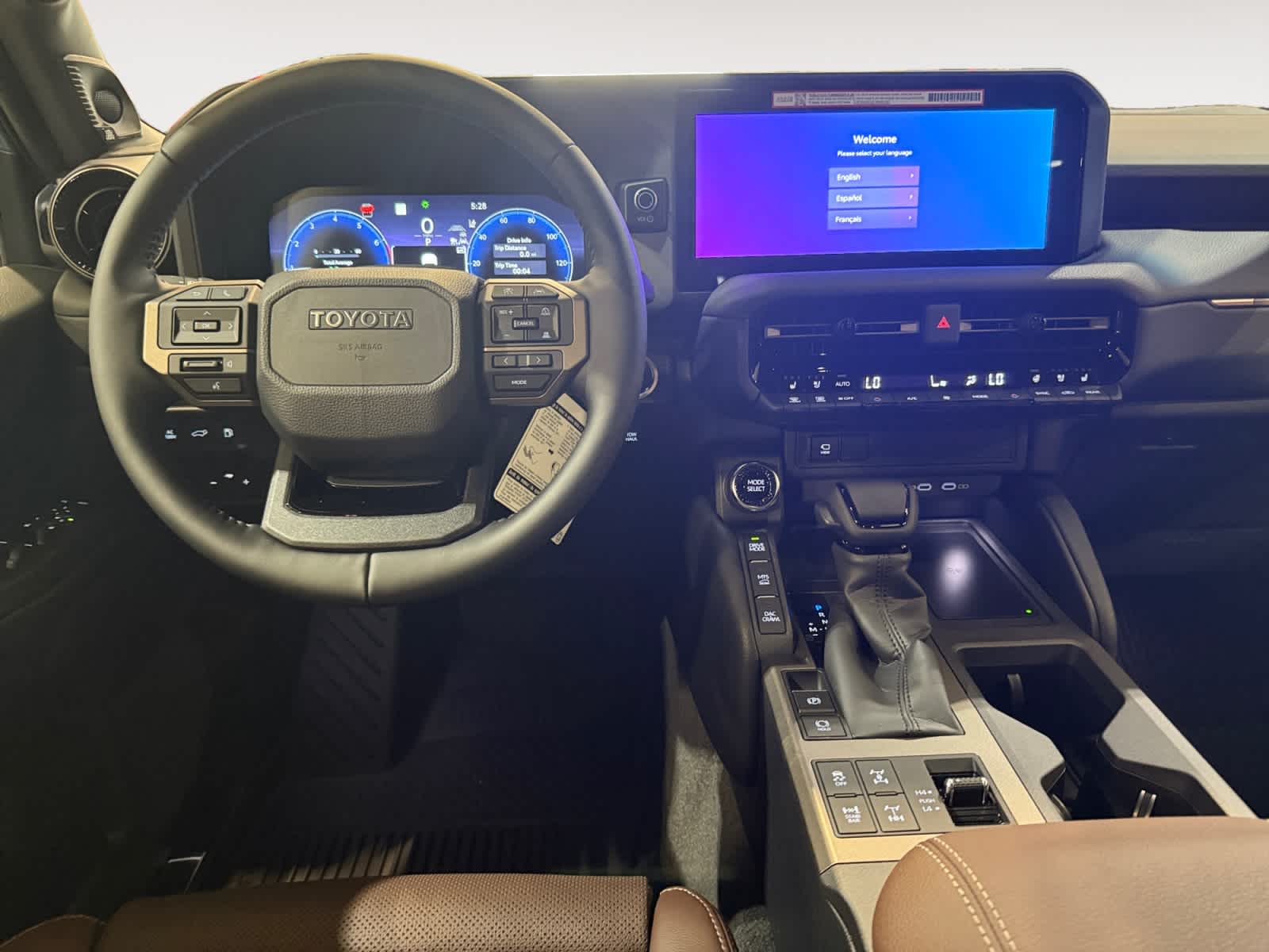 2025 Toyota Land Cruiser 4WD (Natl)