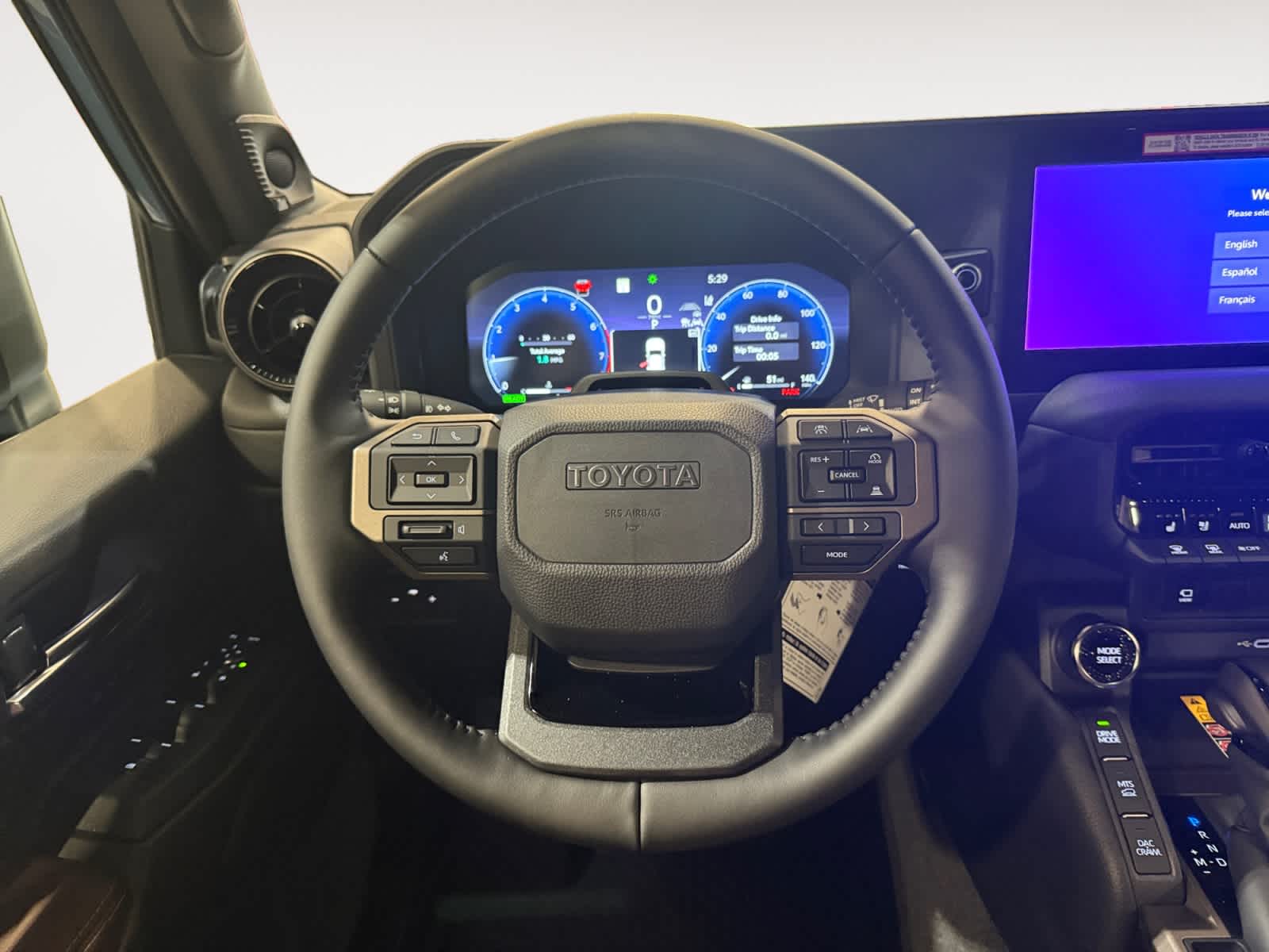 2025 Toyota Land Cruiser 4WD (Natl)