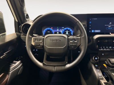 2027 Toyota Land Cruiser 4WD (Natl)