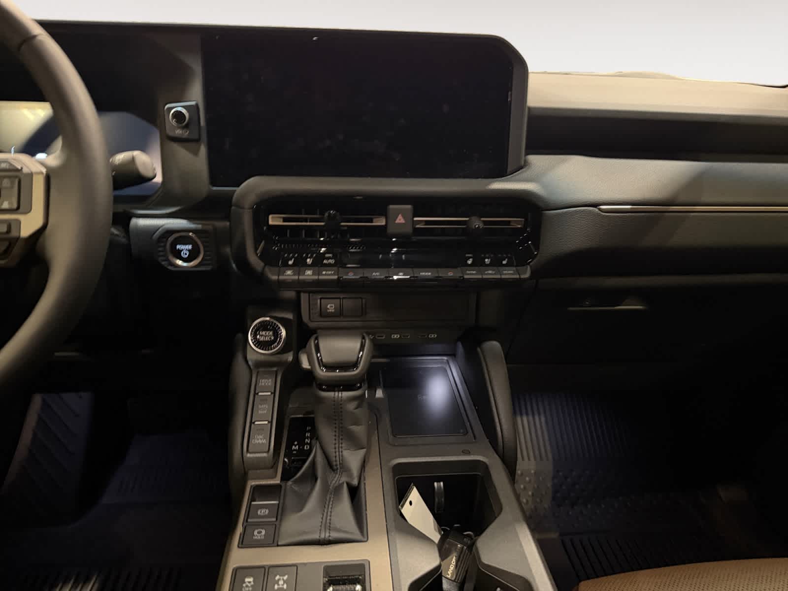 2026 Toyota Land Cruiser 4WD (Natl)
