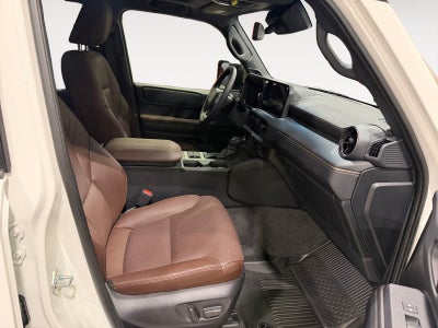 2026 Toyota Land Cruiser 4WD (Natl)