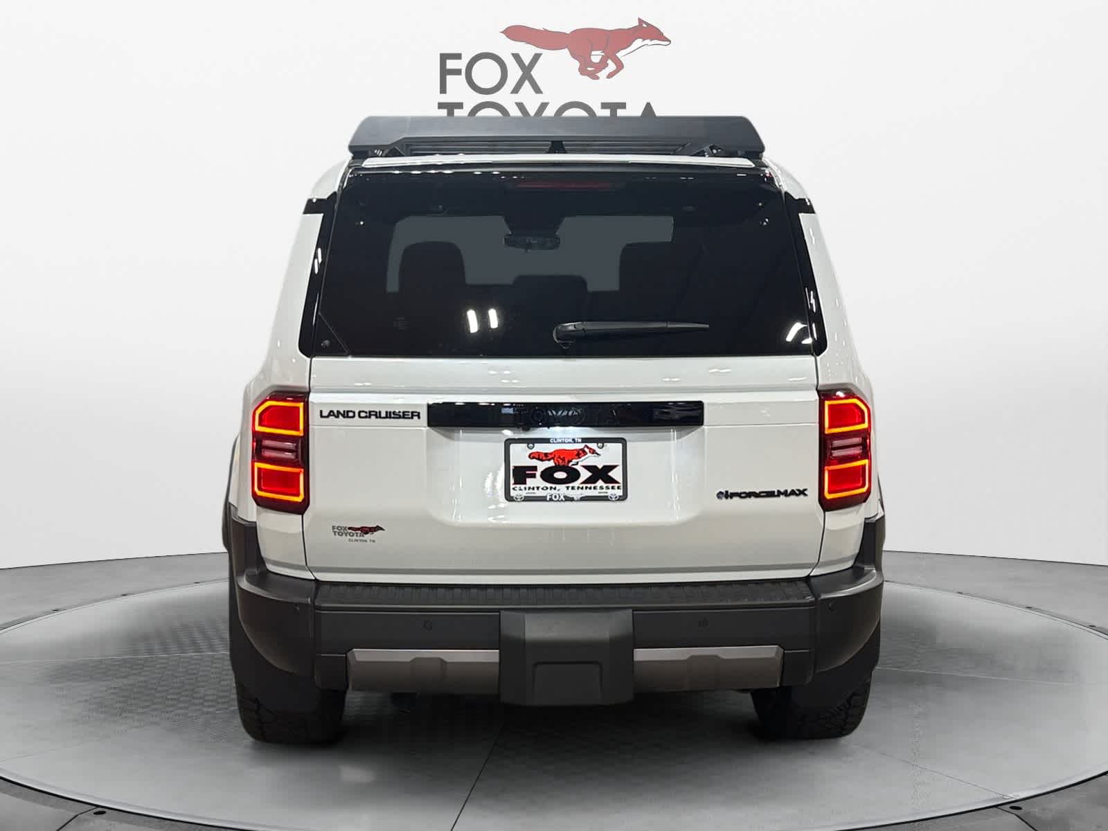 2026 Toyota Land Cruiser 4WD (Natl)
