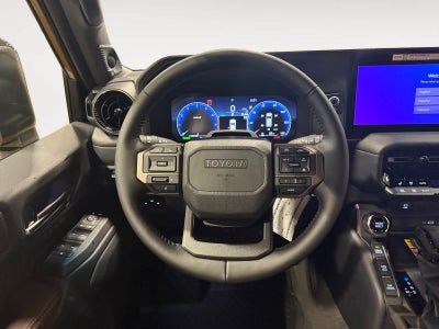 2025 Toyota Land Cruiser 4WD (Natl)