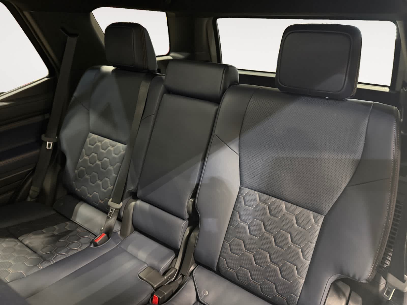 2025 Toyota 4Runner Hybrid Platinum