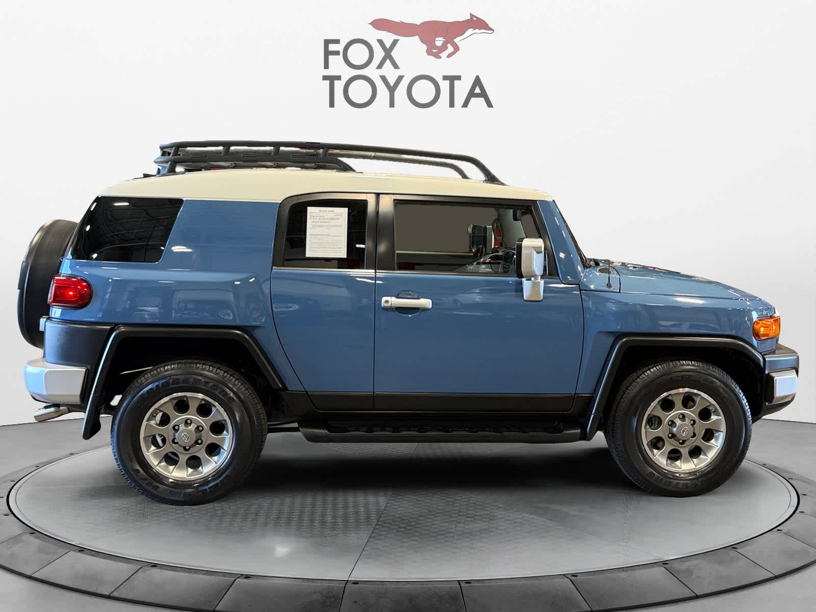 2013 Toyota FJ Cruiser RWD 4dr Auto (Natl)