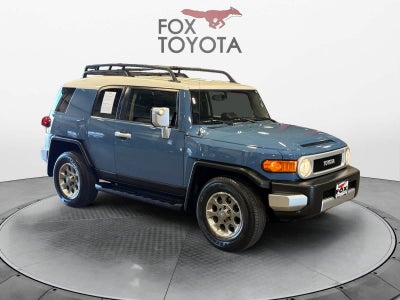 2013 Toyota FJ Cruiser RWD 4dr Auto (Natl)