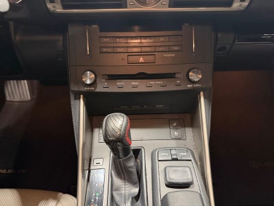 2015 Lexus IS 250 4dr Sport Sdn RWD