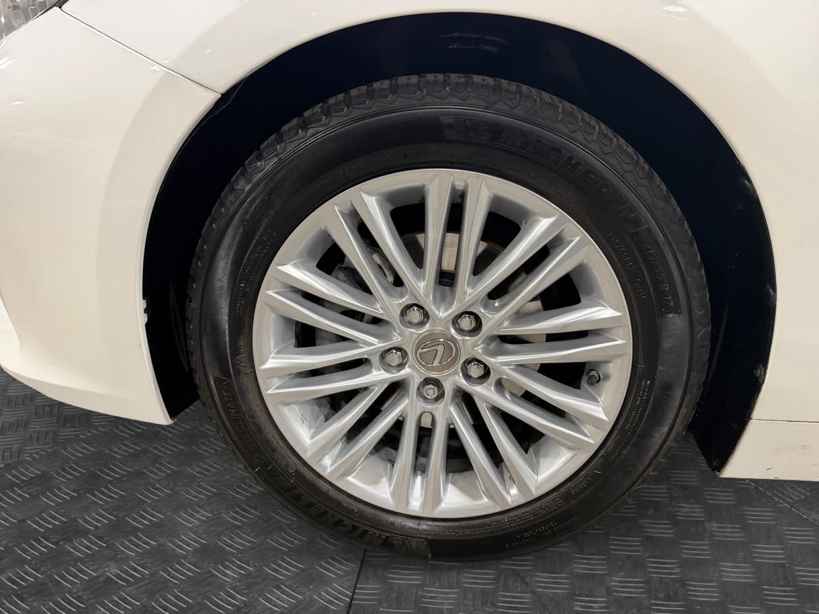 2013 Lexus ES 350 4dr Sdn