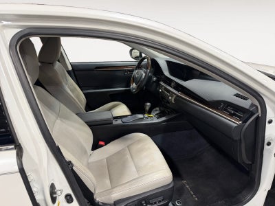 2013 Lexus ES 350 4dr Sdn