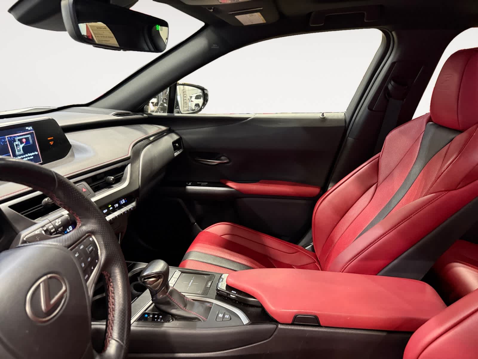 2022 Lexus UX 250h F SPORT
