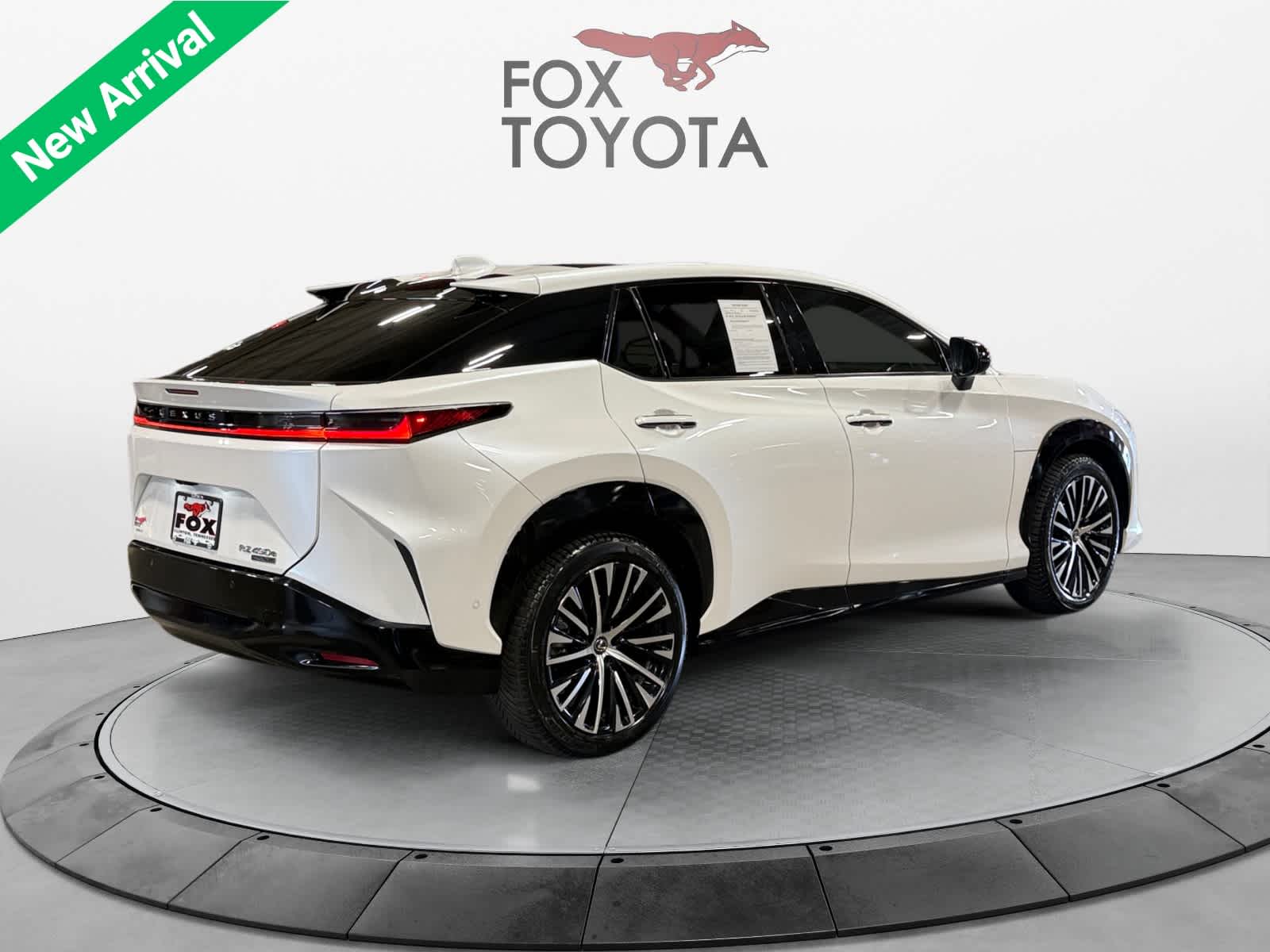 2023 Lexus RZ 450e Premium