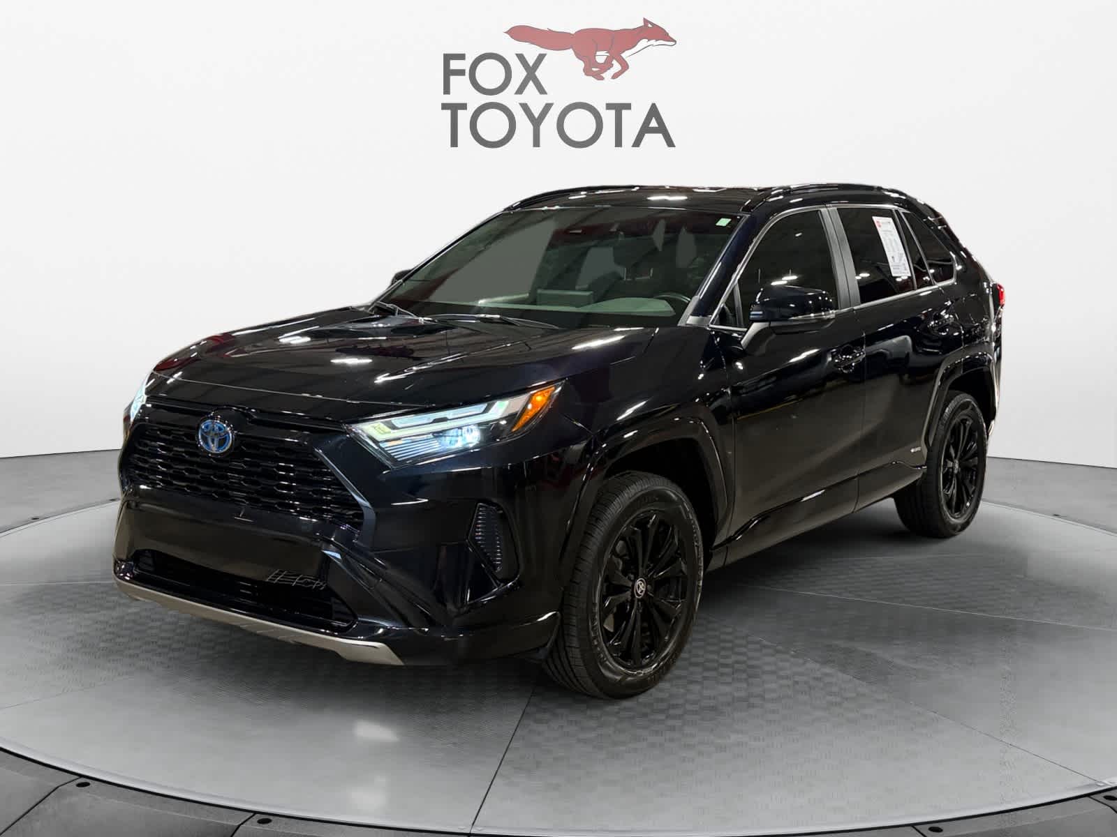 2022 Toyota RAV4 Hybrid SE