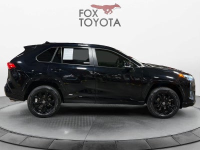 2022 Toyota RAV4 Hybrid SE