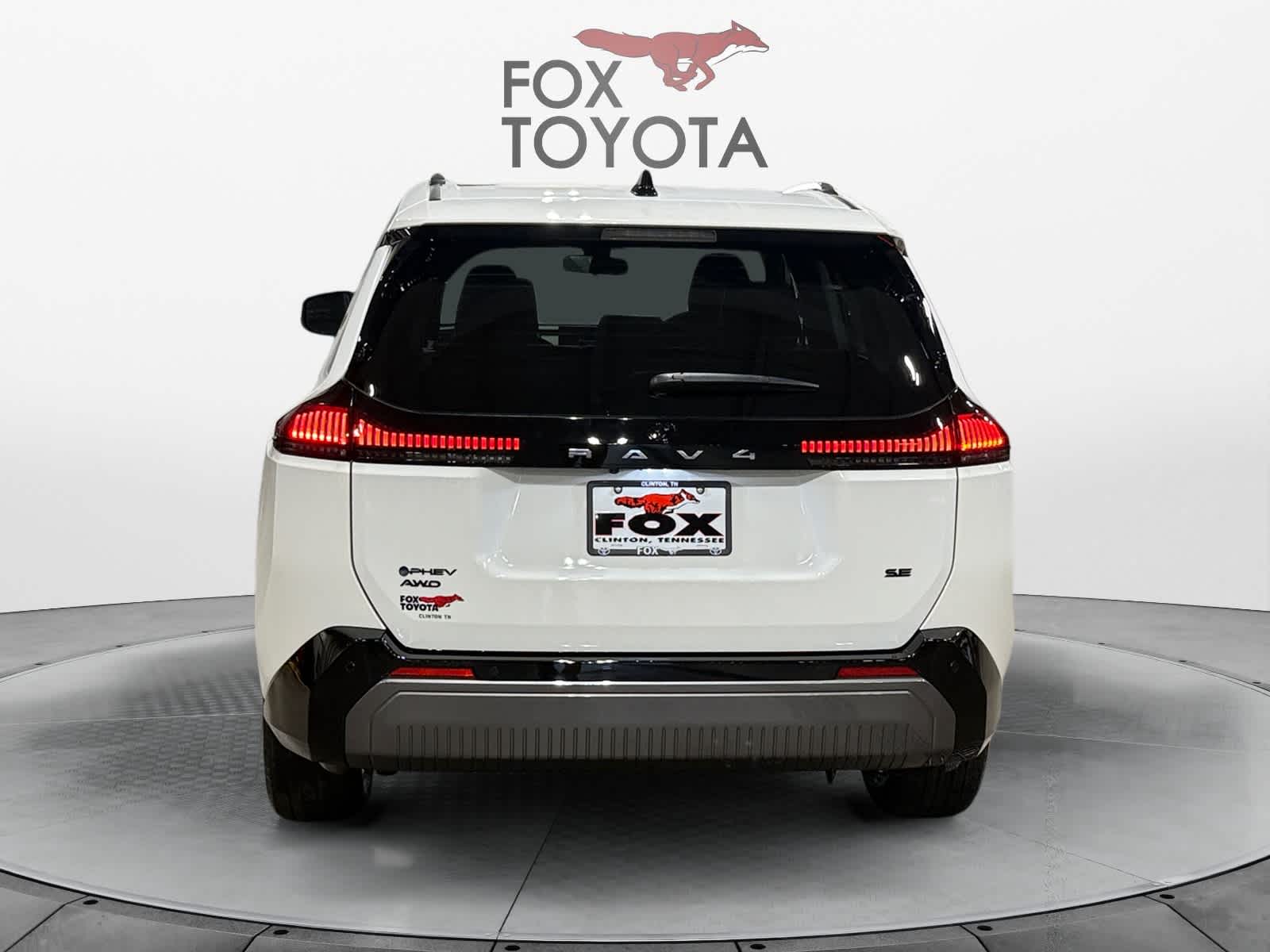 2026 Toyota RAV4 Plug-In Hybrid SE