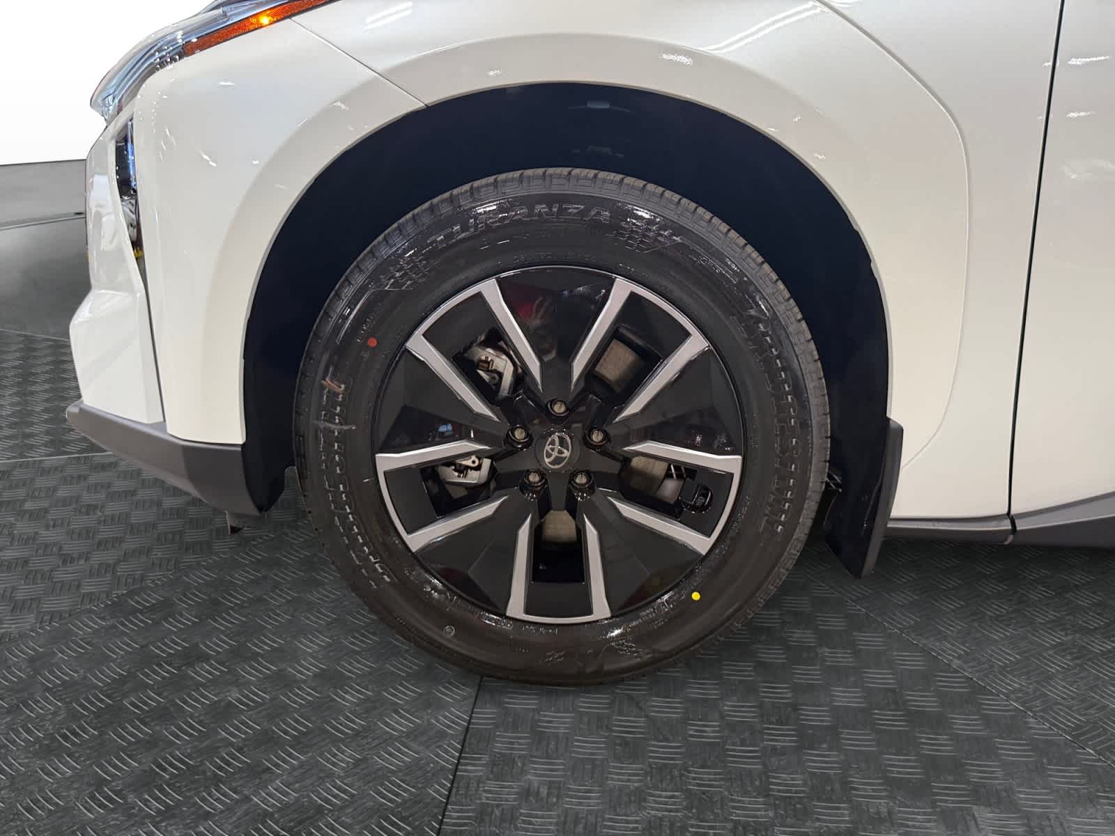 2026 Toyota bZ XLE Plus